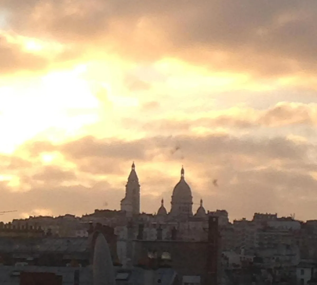 3 Rooms Apartment Business Rooftop View To Montmartre Paris 0*,  France